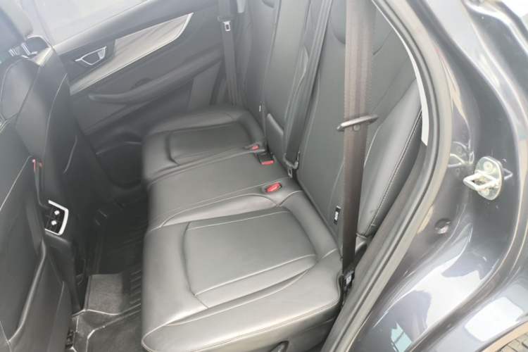 Used Chery Tiggo 8 PLUS 2022 290TGDI DCT Haoting Edition+ Left Rear Seat