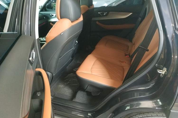 Used Chery Tiggo 8 PLUS 2022 290TGDI DCT Luxury Edition+ Left Rear Seat