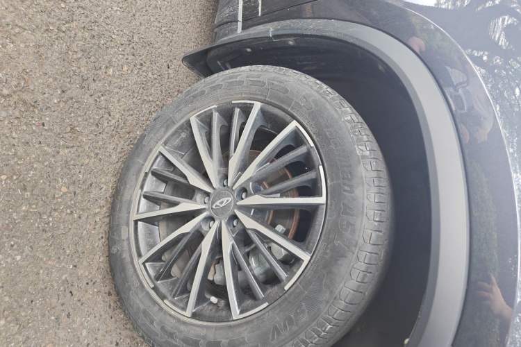 Used Chery Tiggo 8 PLUS 2022 290TGDI DCT Haoting Edition Right Front Wheel Hub