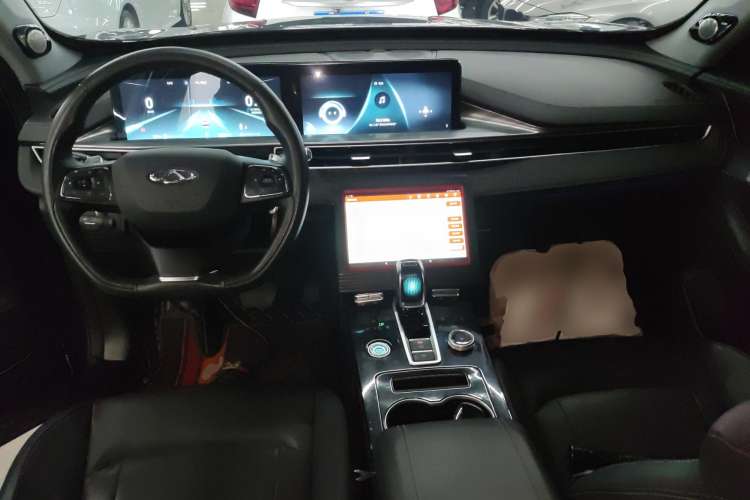 Used Chery Tiggo 8 PLUS 2022 Kunpeng Edition 390TGDI DCT Passion Version Center Console