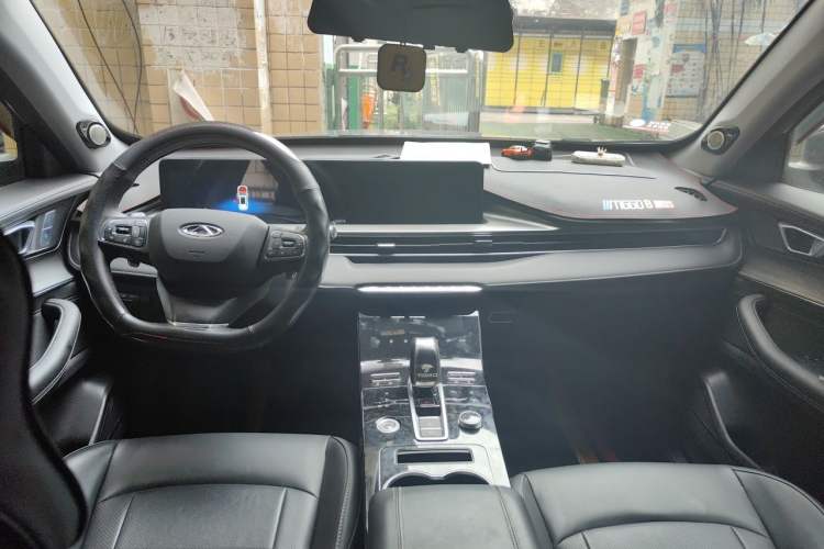 Used Chery Tiggo 8 PLUS  Center Console