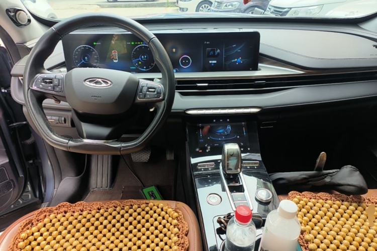 Used Chery Tiggo 8 PLUS 2022 Kunpeng Edition 390TGDI DCT Luxury Version Center Console