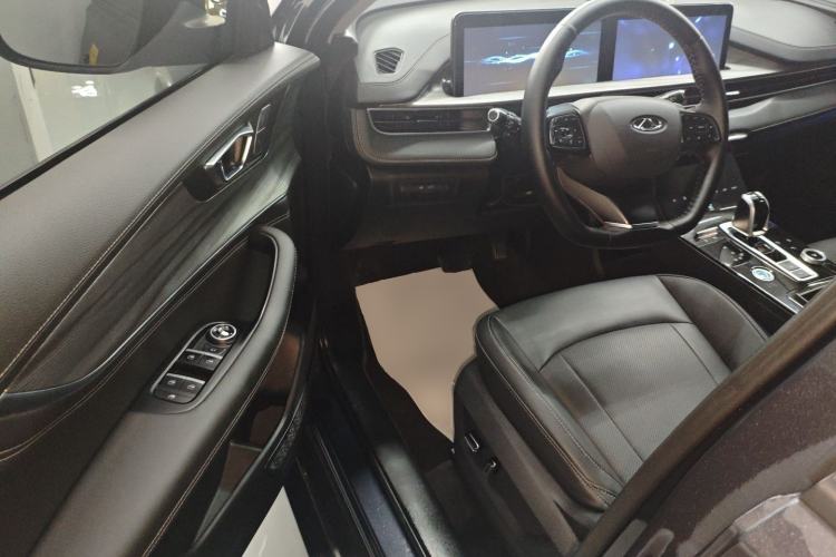 Used Chery Tiggo 8 PLUS 2022 Kunpeng Edition 390TGDI DCT Passion Version Driver Seat
