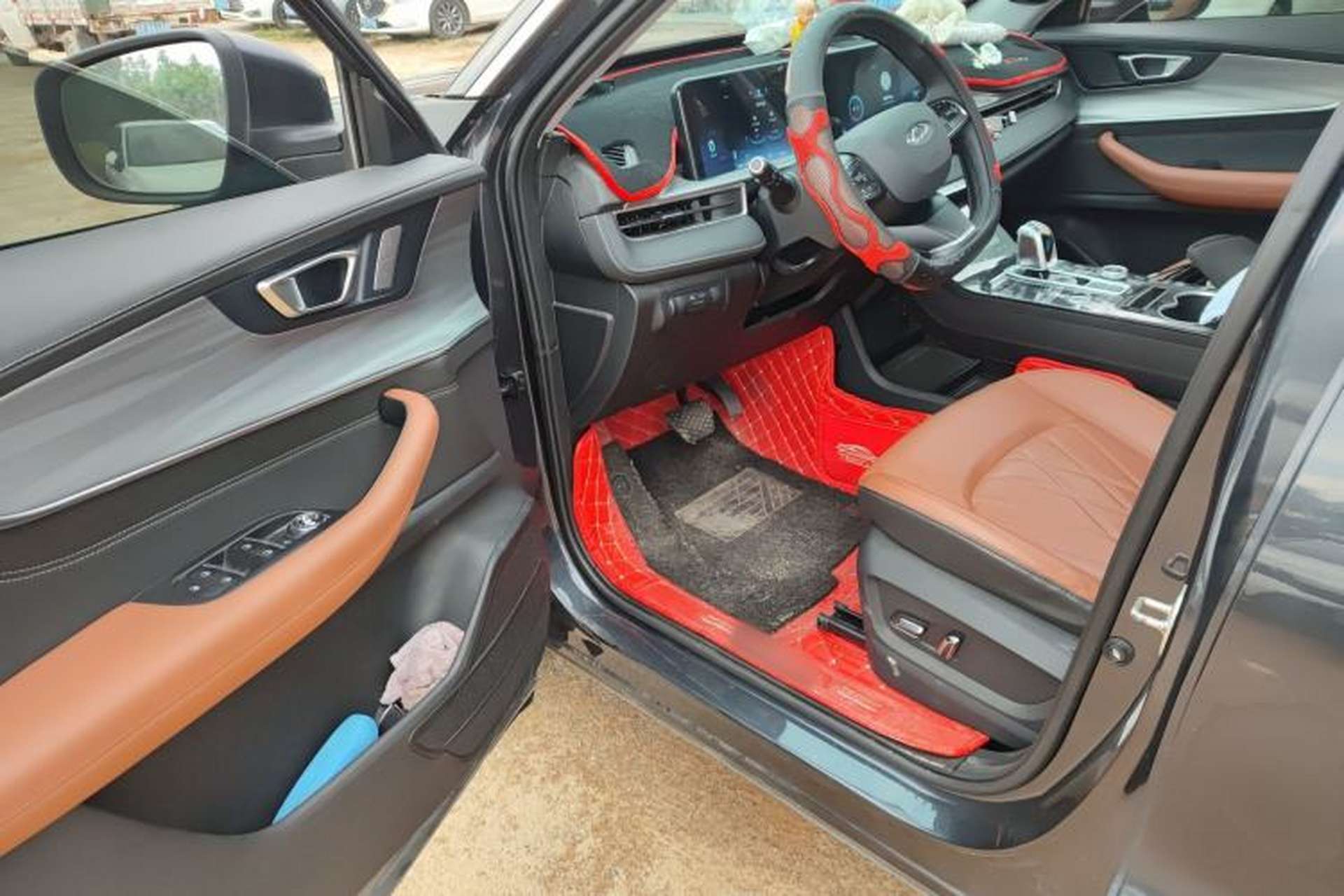 Used Chery Tiggo 8 PLUS 2022 Kunpeng Edition 390TGDI DCT Four-Wheel Drive Luxury Version Driver Seat