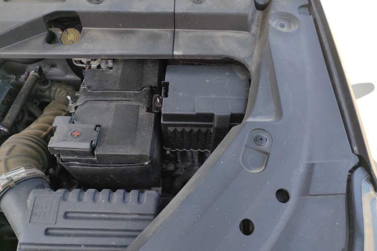 Used Chery Tiggo 8 PLUS 2022 290TGDI DCT Luxury Edition Engine Bay Left