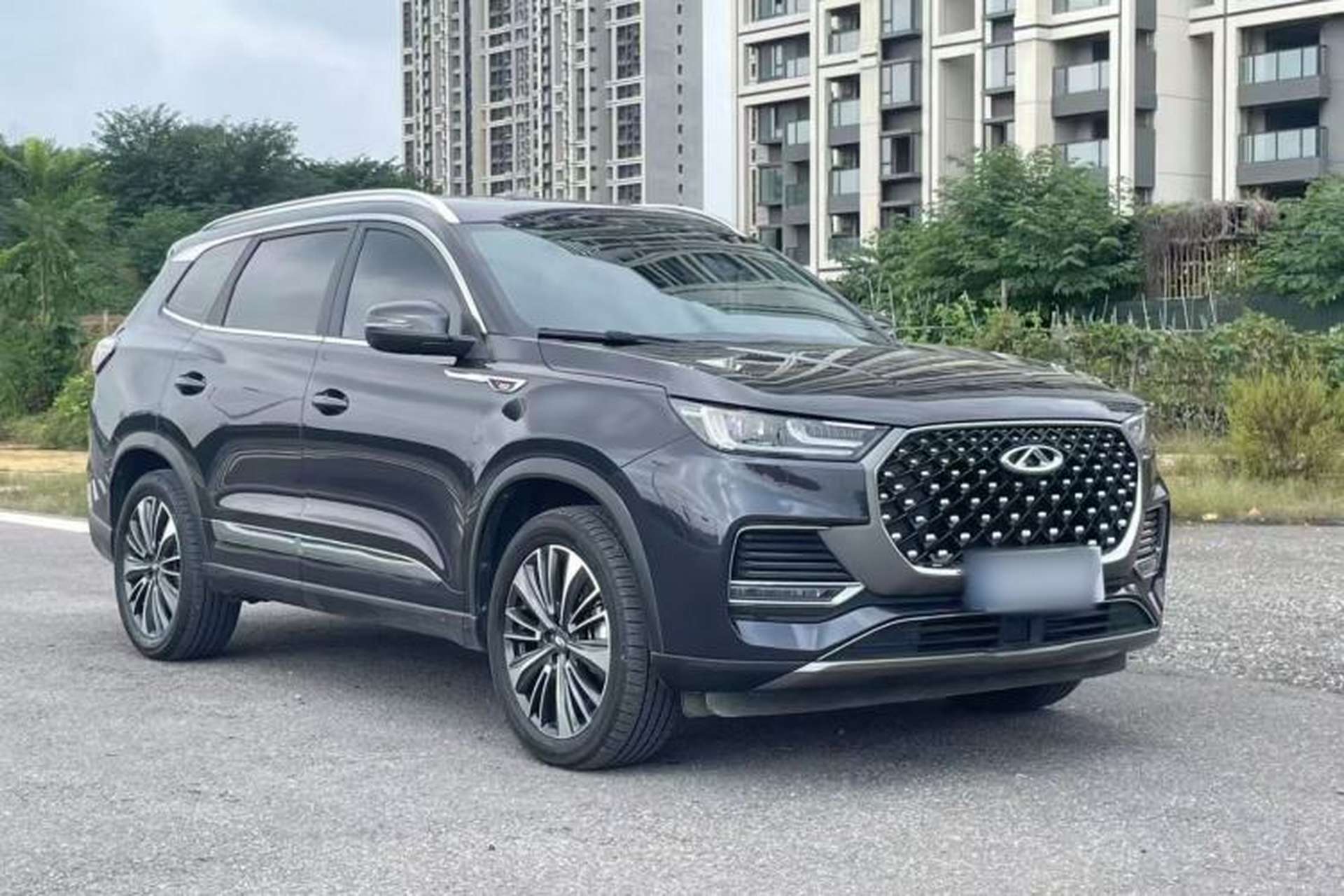 Used Chery Tiggo 8 PLUS 2022 Kunpeng Edition 390TGDI DCT Four-Wheel Drive Luxury Version Exterior 2