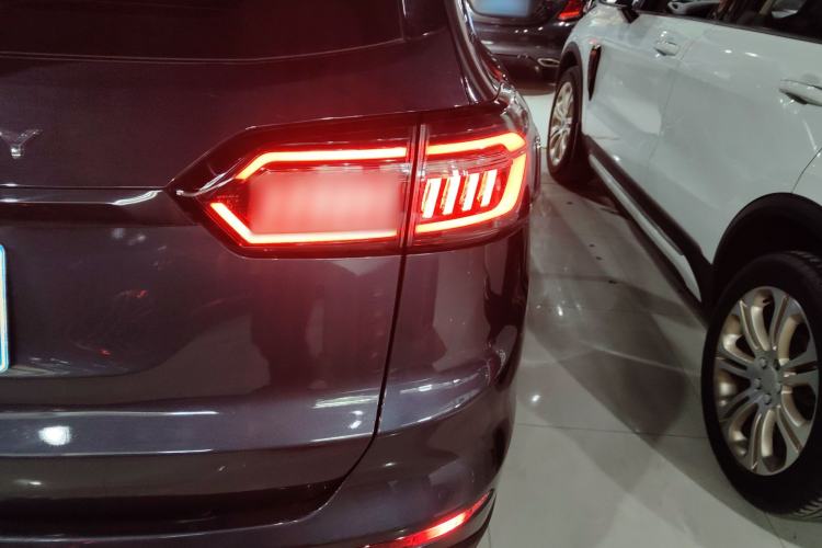 Used Chery Tiggo 8 PLUS 2022 290TGDI DCT Luxury Edition+ Exterior 3
