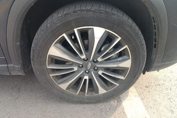 Used Chery Tiggo 8 PLUS 2022 Kunpeng Edition 390TGDI DCT Luxury Version Exterior 4