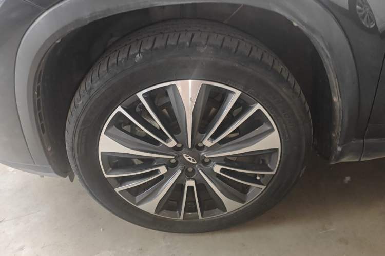 Used Chery Tiggo 8 PLUS 2022 Kunpeng Edition 390TGDI DCT Luxury Version Exterior 4