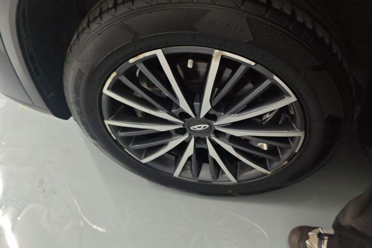 Used Chery Tiggo 8 PLUS 2022 Kunpeng Edition 390TGDI DCT Passion Version Exterior 4