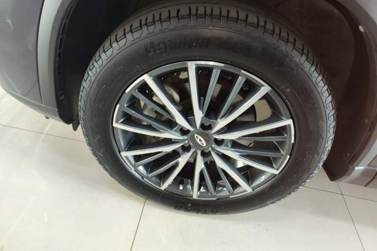 Used Chery Tiggo 8 PLUS 2022 Kunpeng Edition 390TGDI DCT Passion Plus Exterior 4
