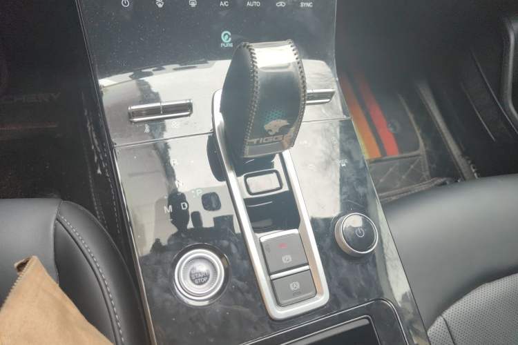 Used Chery Tiggo 8 PLUS  Gear Lever