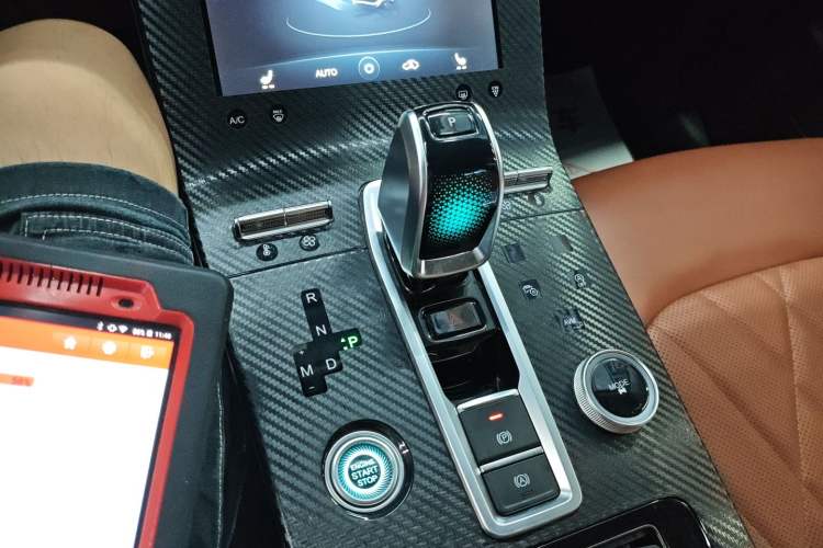 Used Chery Tiggo 8 PLUS 2022 Kunpeng Edition 390TGDI DCT Luxury+ Edition Gear Lever