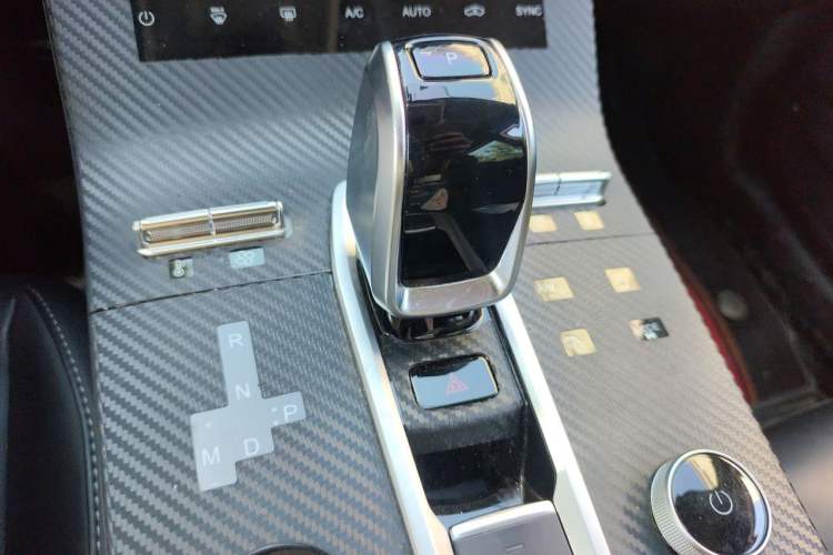 Used Chery Tiggo 8 PLUS 2022 290TGDI DCT Haoting Edition+ Gear Lever