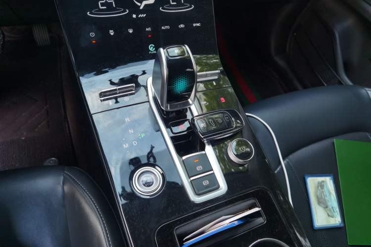 Used Chery Tiggo 8 PLUS 2022 290TGDI DCT Haoting Edition Gear Lever