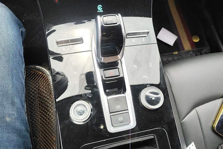 Used Chery Tiggo 8 PLUS 2022 Kunpeng Edition 390TGDI DCT Passion Version Gear Lever