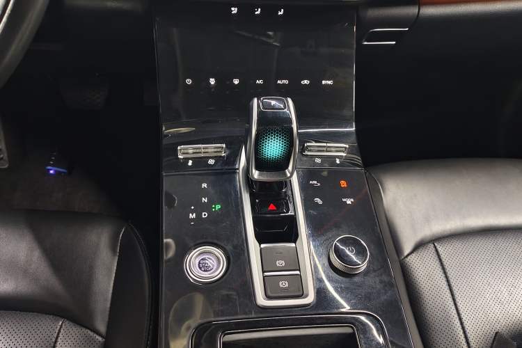 Used Chery Tiggo 8 PLUS 2022 290TGDI DCT Haoting Edition Gear Lever