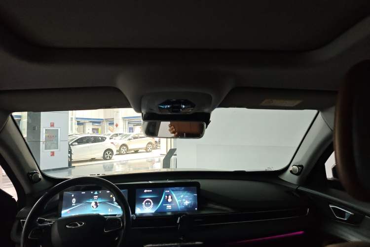 Used Chery Tiggo 8 PLUS 2022 290TGDI DCT Luxury Edition Headliner