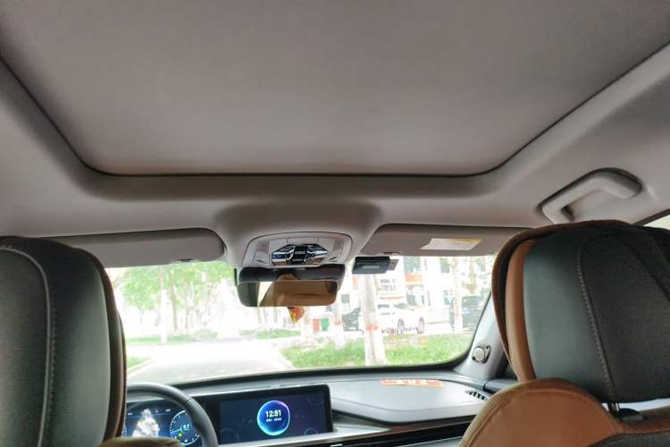 Used Chery Tiggo 8 PLUS 2022 290TGDI DCT Luxury Edition+ Headliner