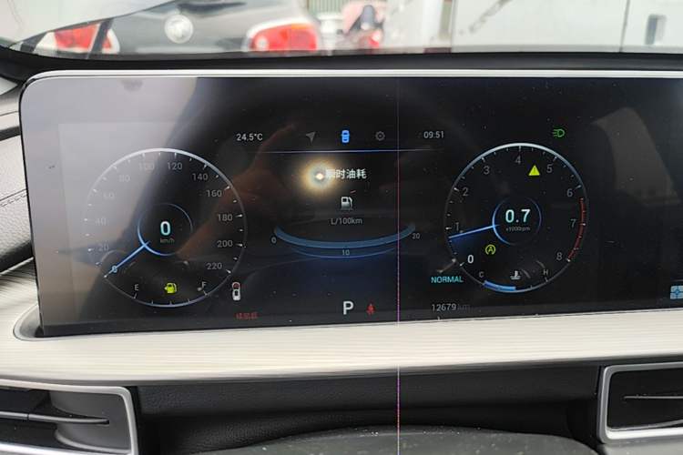 Used Chery Tiggo 8 PLUS 2022 Kunpeng Edition 390TGDI DCT Passion Version Instrument Cluster