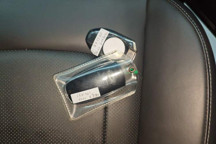 Used Chery Tiggo 8 PLUS 2022 Kunpeng Edition 390TGDI DCT Passion Version Interior 1