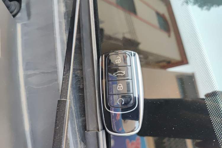 Used Chery Tiggo 8 PLUS 2022 290TGDI DCT Luxury Edition Interior 1