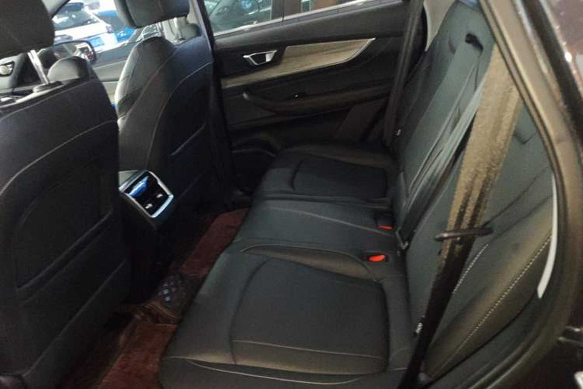 Used Chery Tiggo 8 PLUS 2022 290TGDI DCT Haoting Edition+ Interior 4