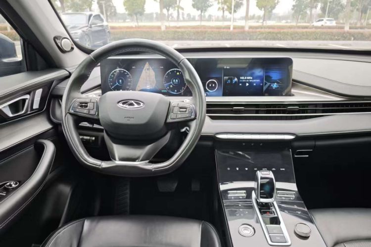 Used Chery Tiggo 8 PLUS 2022 290TGDI DCT Haoting Edition Interior 6