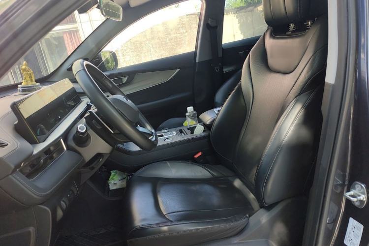 Used Chery Tiggo 8 PLUS 2022 290TGDI DCT Haoting Edition+ Left Front Seat