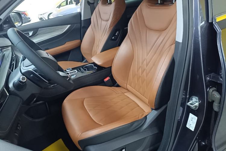 Used Chery Tiggo 8 PLUS 2022 Kunpeng Edition 390TGDI DCT Luxury Version Left Front Seat
