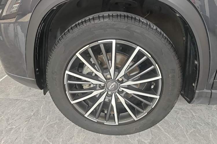 Used Chery Tiggo 8 PLUS 2022 290TGDI DCT Haoting Edition Left Front Wheel Hub