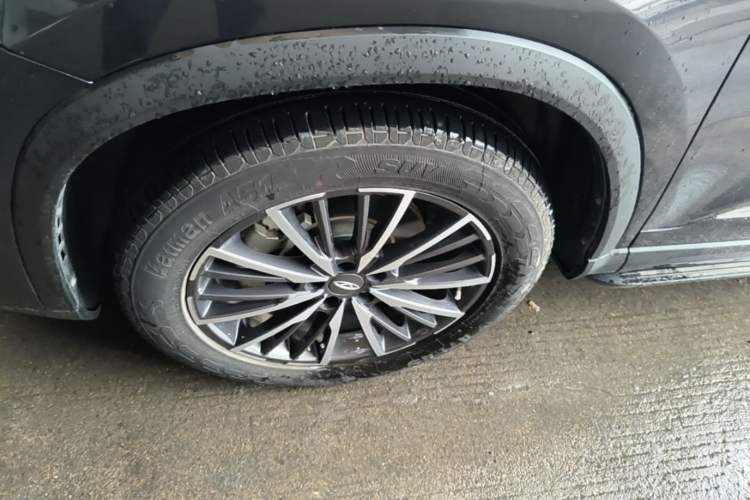 Used Chery Tiggo 8 PLUS 2022 290TGDI DCT Luxury Edition Left Front Wheel Hub