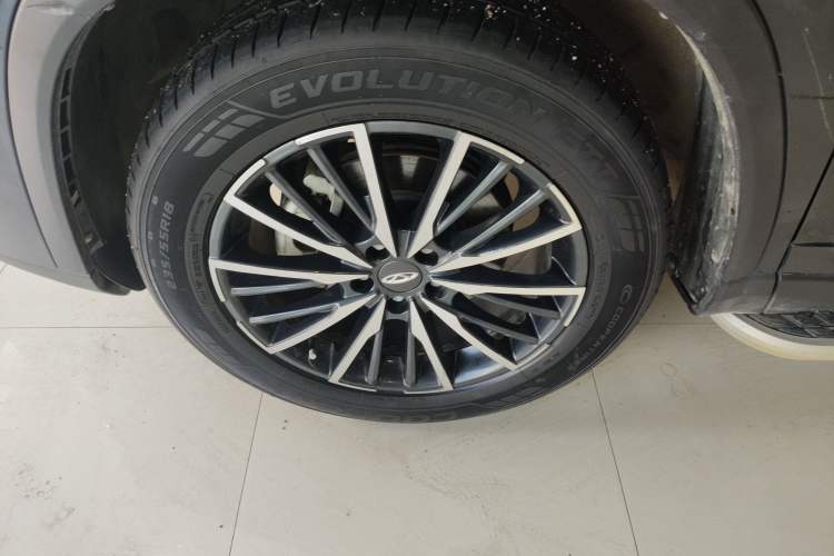 Used Chery Tiggo 8 PLUS 2022 290TGDI DCT Luxury Edition Left Front Wheel Hub
