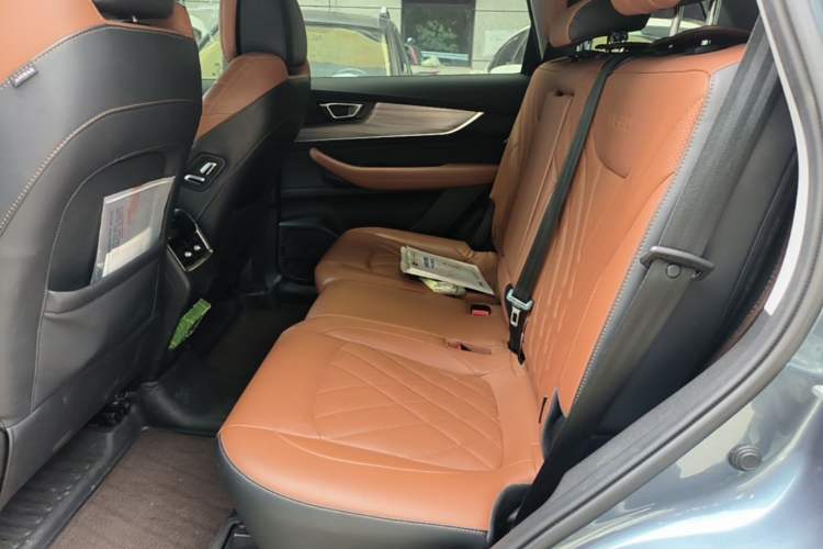 Used Chery Tiggo 8 PLUS 2022 Kunpeng Edition 390TGDI DCT Luxury Version Left Rear Seat
