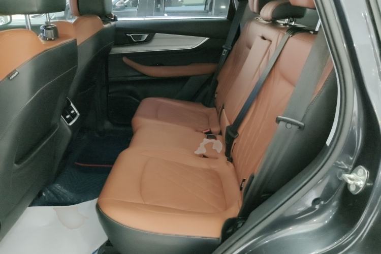 Used Chery Tiggo 8 PLUS 2022 Kunpeng Edition 390TGDI DCT Four-Wheel Drive Luxury Version Left Rear Seat