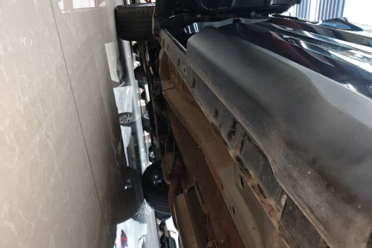 Used Chery Tiggo 8 PLUS 2022 Kunpeng Edition 390TGDI DCT Luxury+ Edition Left Side Sill