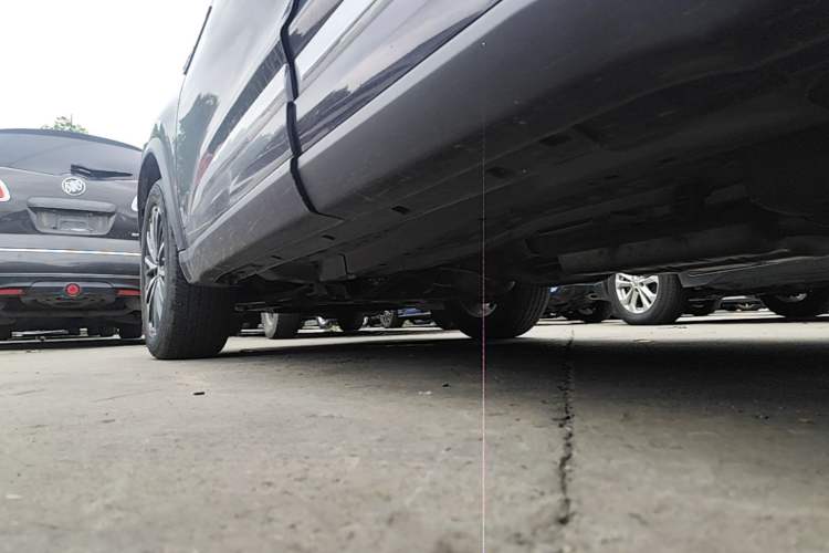 Used Chery Tiggo 8 PLUS 2022 Kunpeng Edition 390TGDI DCT Passion Version Left Side Sill