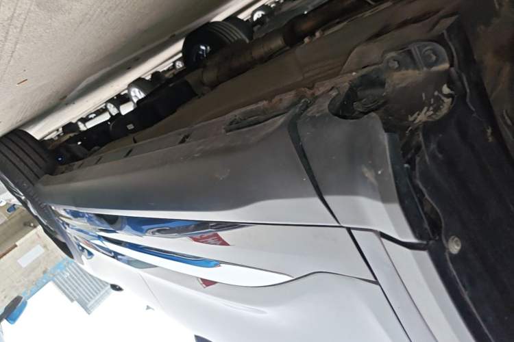 Used Chery Tiggo 8 PLUS 2022 290TGDI DCT Luxury Edition+ Left Side Sill
