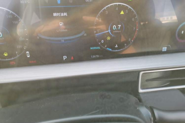 Used Chery Tiggo 8 PLUS 2022 Kunpeng Edition 390TGDI DCT Passion Version Odometer Close Up