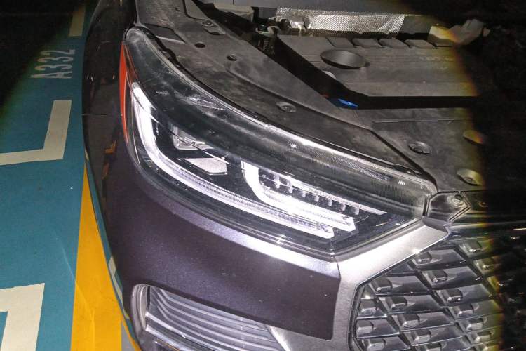 Used Chery Tiggo 8 PLUS 2022 290TGDI DCT Haoting Edition+ Right Front Headlight