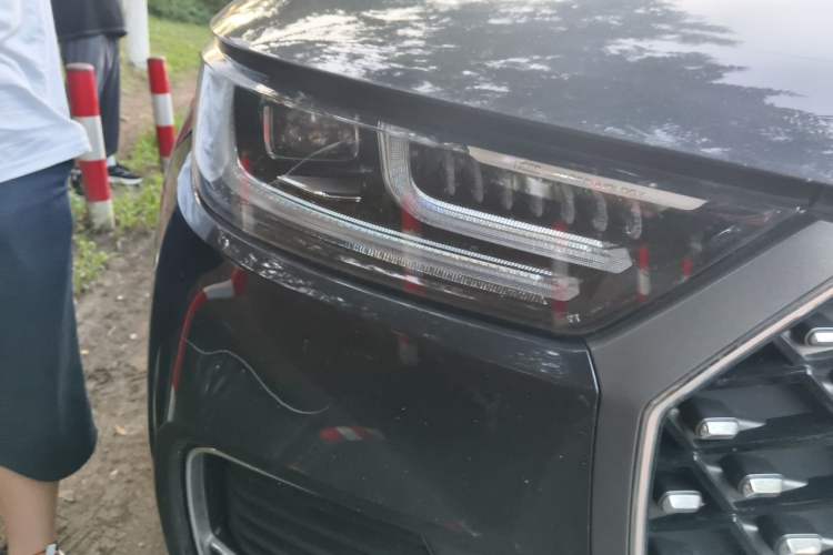 Used Chery Tiggo 8 PLUS 2022 Kunpeng Edition 390TGDI DCT Passion Version Right Front Headlight