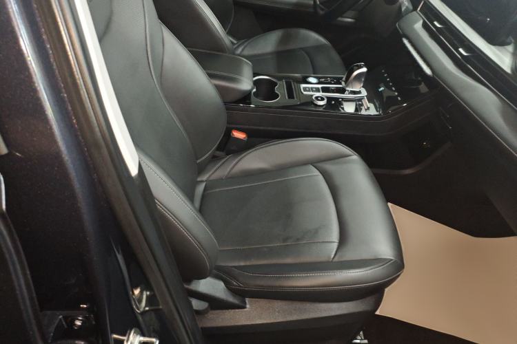 Used Chery Tiggo 8 PLUS 2022 Kunpeng Edition 390TGDI DCT Passion Version Right Front Seat