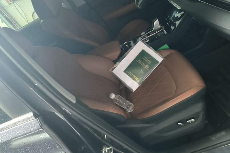 Used Chery Tiggo 8 PLUS 2022 290TGDI DCT Luxury Edition Right Front Seat