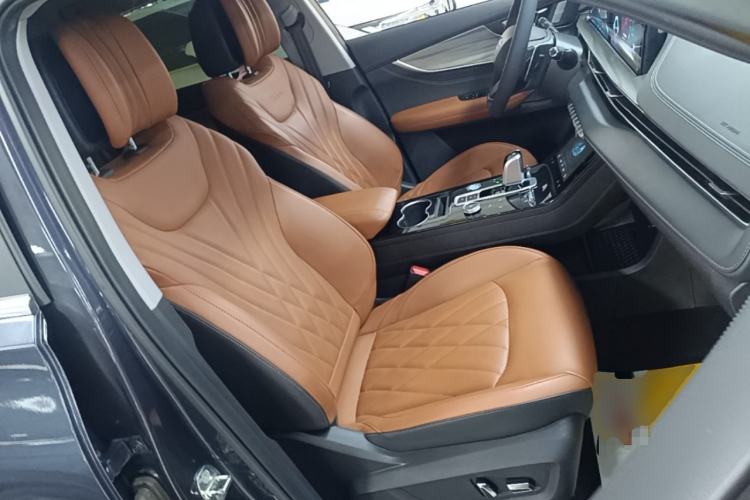 Used Chery Tiggo 8 PLUS 2022 Kunpeng Edition 390TGDI DCT Luxury Version Right Front Seat