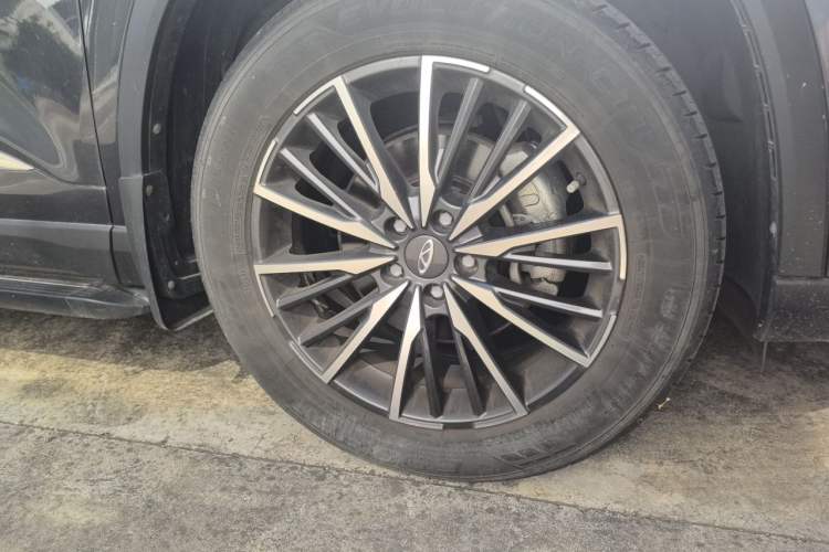 Used Chery Tiggo 8 PLUS 2022 290TGDI DCT Haoting Edition+ Right Front Wheel Hub
