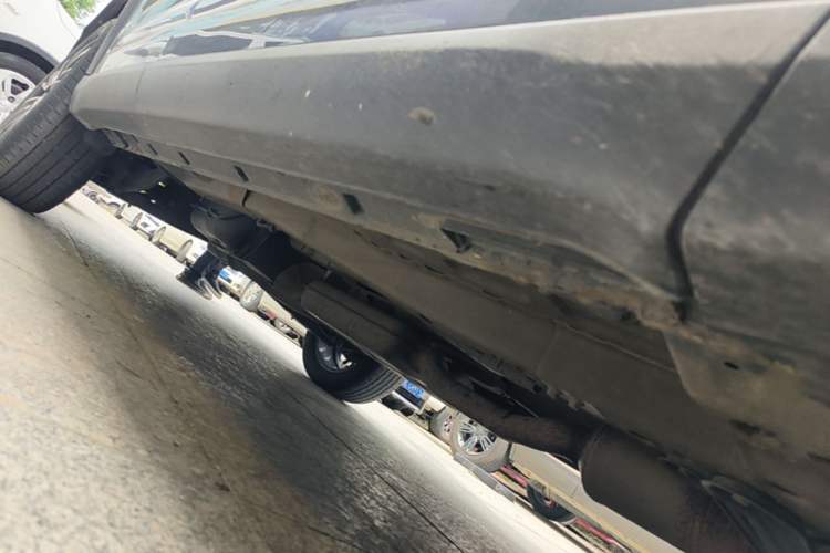 Used Chery Tiggo 8 PLUS 2022 Kunpeng Edition 390TGDI DCT Luxury Version Right Side Sill