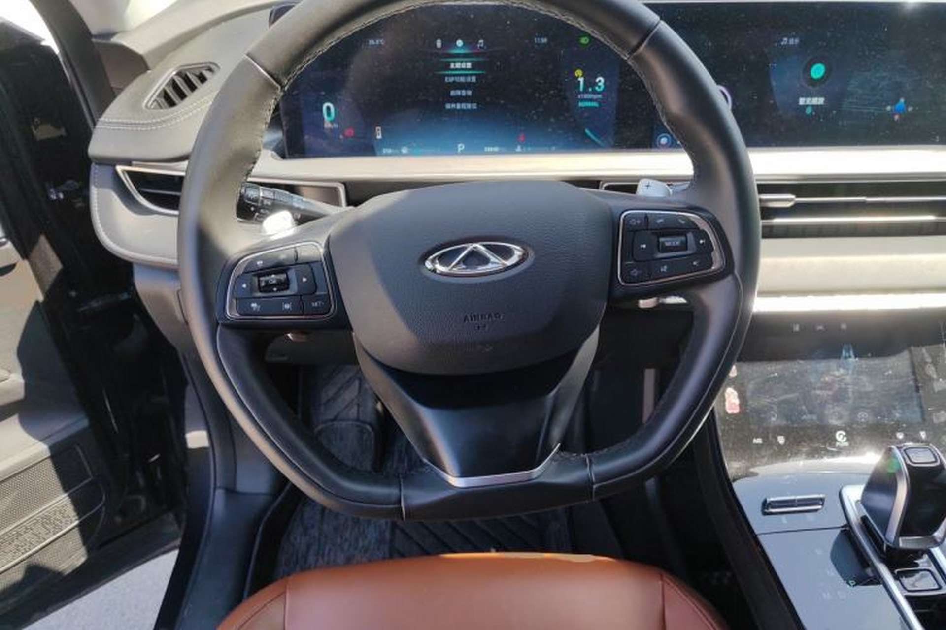 Used Chery Tiggo 8 PLUS 2022 290TGDI DCT Luxury Edition Steering Wheel