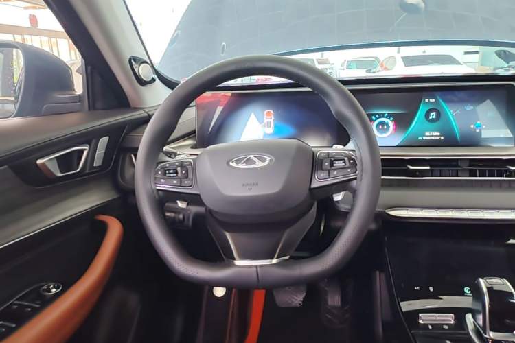 Used Chery Tiggo 8 PLUS 2022 290TGDI DCT Luxury Edition+ Steering Wheel