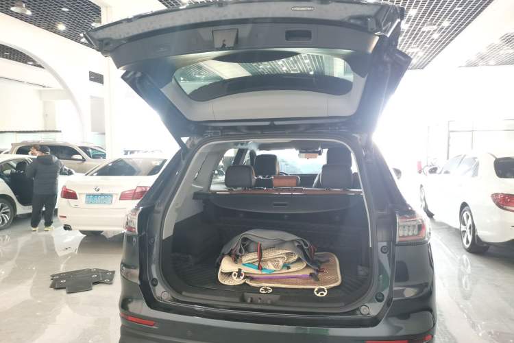 Used Chery Tiggo 8 PLUS 2022 Kunpeng Edition 390TGDI DCT Four-Wheel Drive Luxury Version Trunk