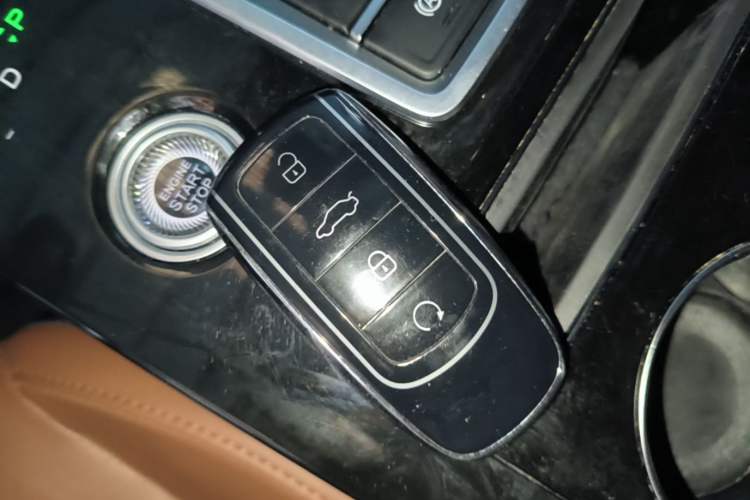 Used Chery Tiggo 8 PLUS 2022 290TGDI DCT Luxury Edition Vehicle Key
